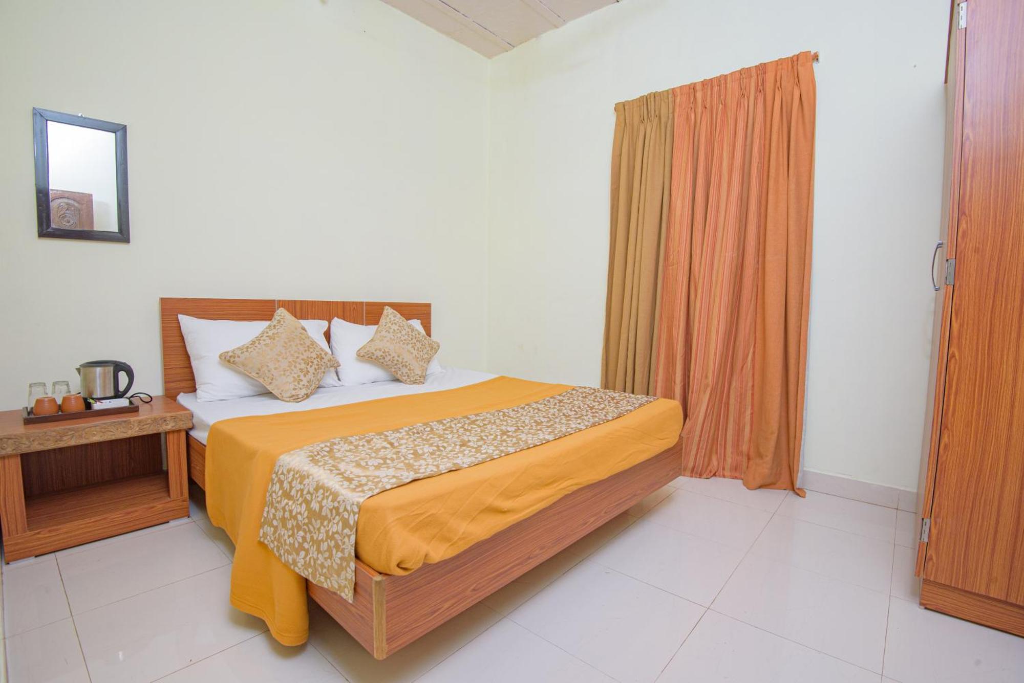 Prajakta Rest House Alībāg Zimmer foto