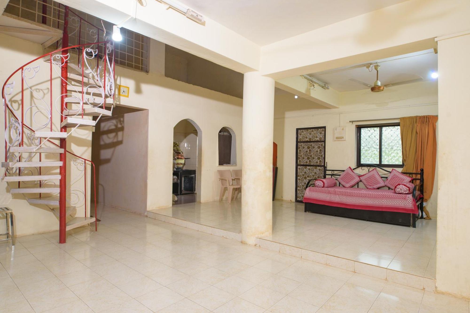 Prajakta Rest House Alībāg Zimmer foto